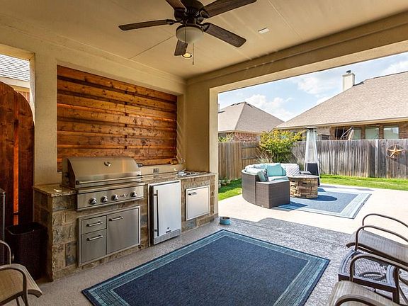 5th image of 2838 Diego Ct