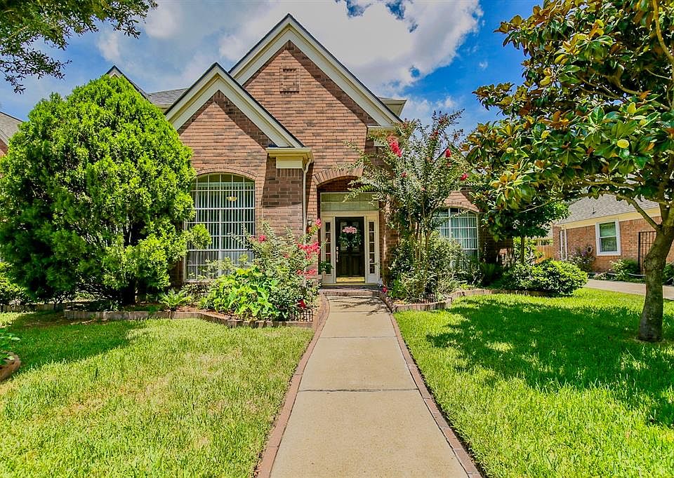 1st image of 19010 Piney Forest Ct