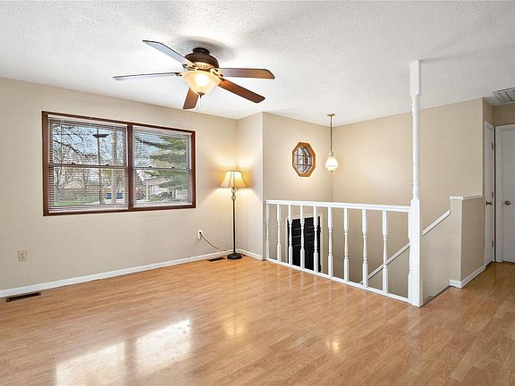 2nd image of 4235 E Lake Dr