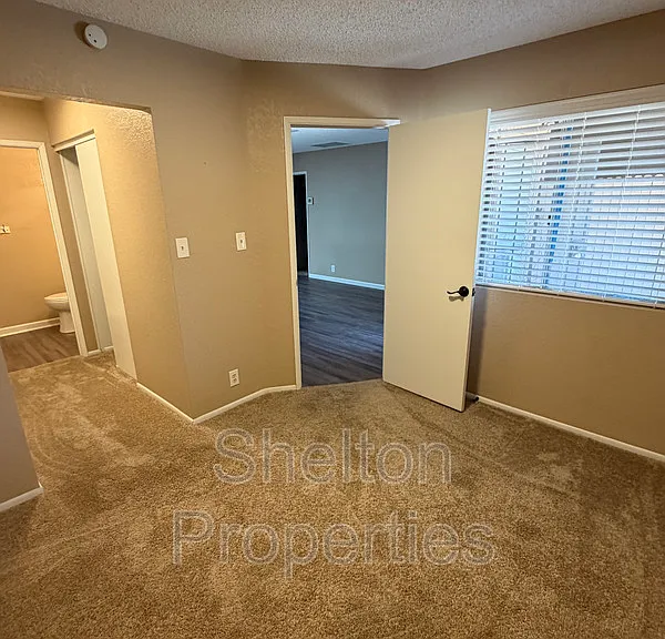 501 W Tonopah Dr #7 — Photo 21