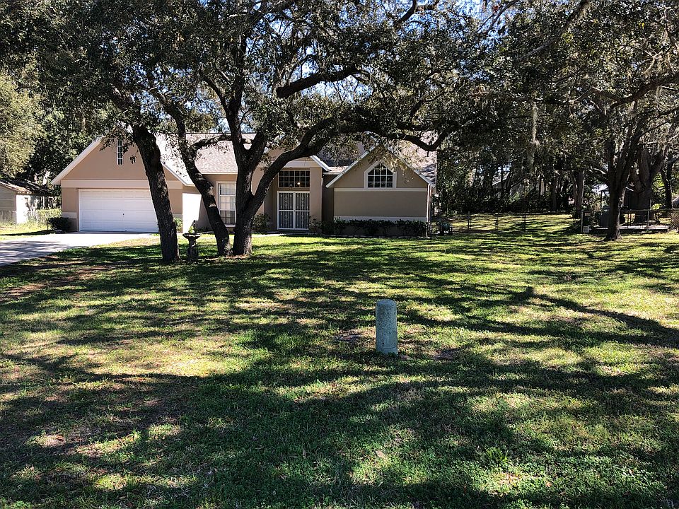 1st image of 2412 Knoll Dr