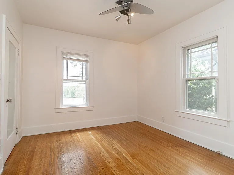 1210 River Rd — Photo 17