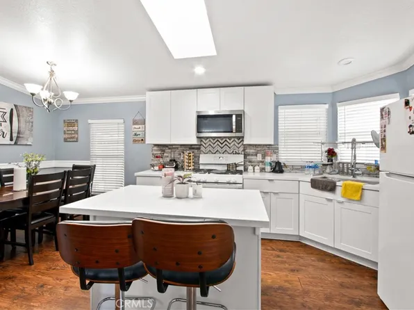 108 E Balboa Ln, Tustin, CA 92780