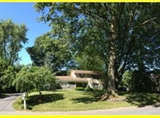 1311 Hunter Dr, Lancaster, PA 17601