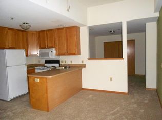 21 N Butler St APT 207, Madison, WI 53703