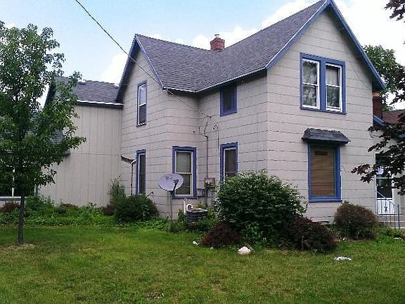 2nd image of 1711 Burton St