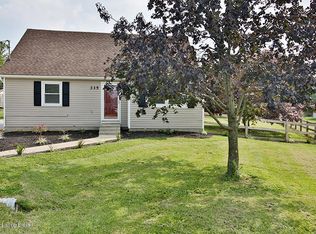 335 Clearview Dr, Mt Washington, KY 40047