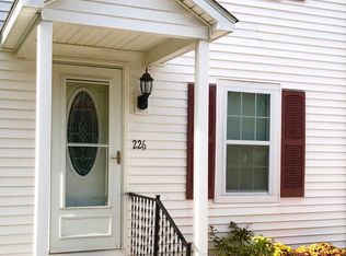 226 Hamilton St, Delaware City, DE 19706