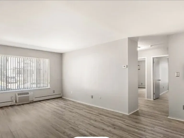 500 E Maplehurst St #101 — Photo 12