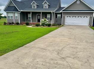 145 Graben St E, Fyffe, AL 35971