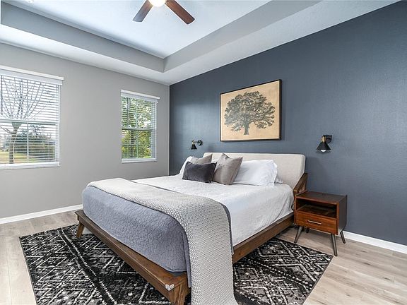 3rd image of 3811 Villamore Ln