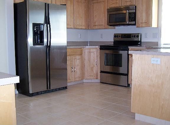 3rd image of 5516 Robert Wayne Dr