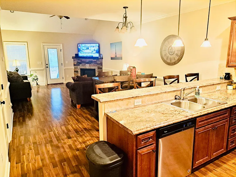1616 A Cambria Dr #A — Photo 5