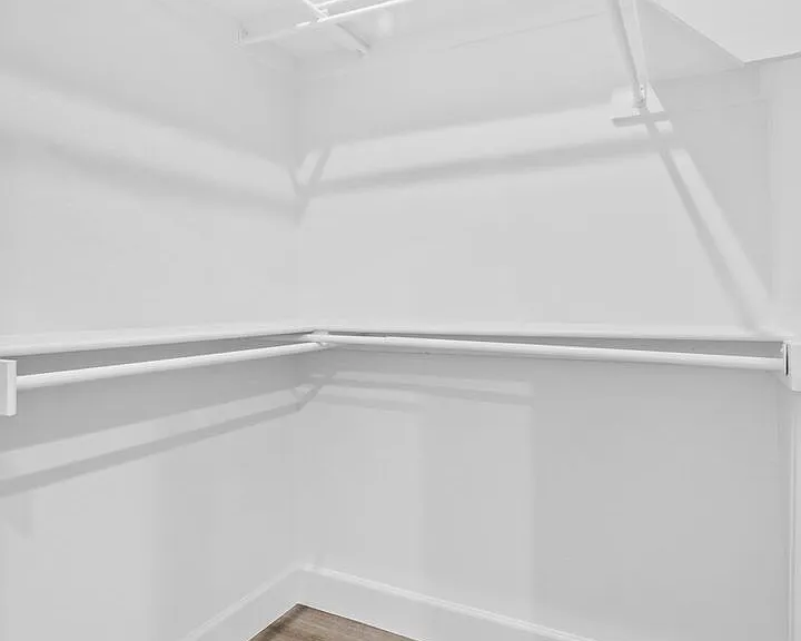 221 Dogwood St — Photo 7