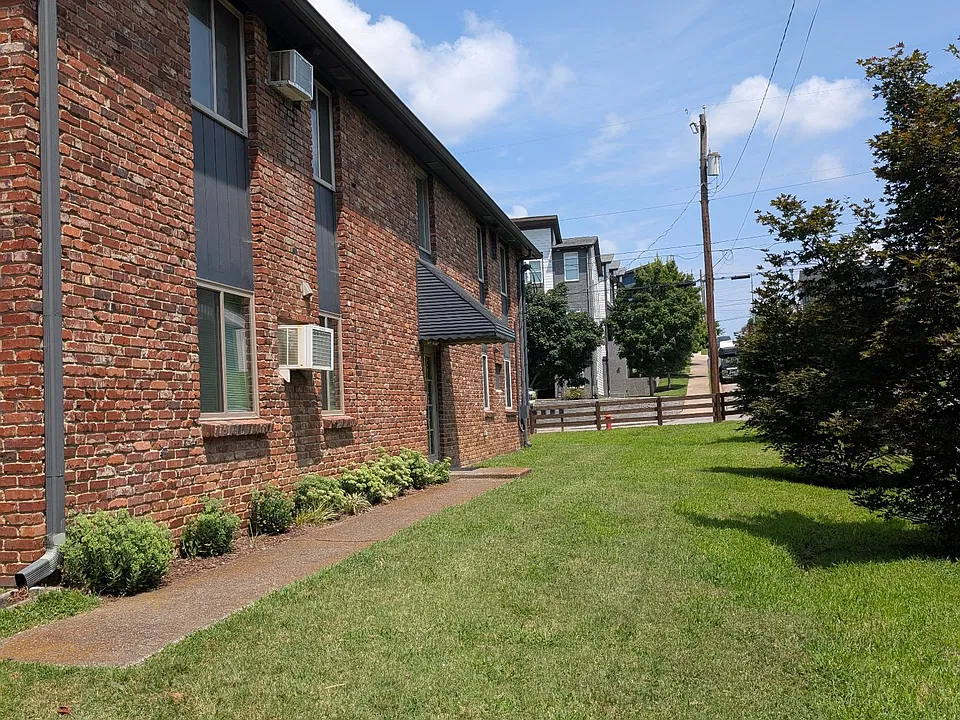 1101 Wade Ave #A