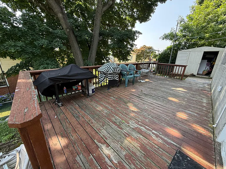 Hillside Ave — Photo 13