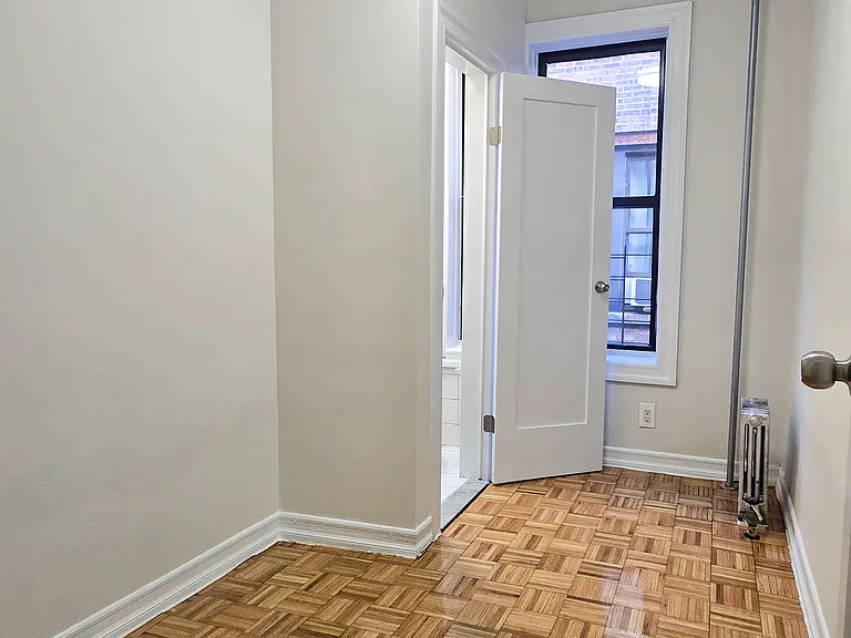 600 W 141st St #54 — Photo 7