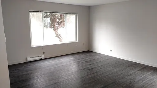 Sylvan Court — Photo 19