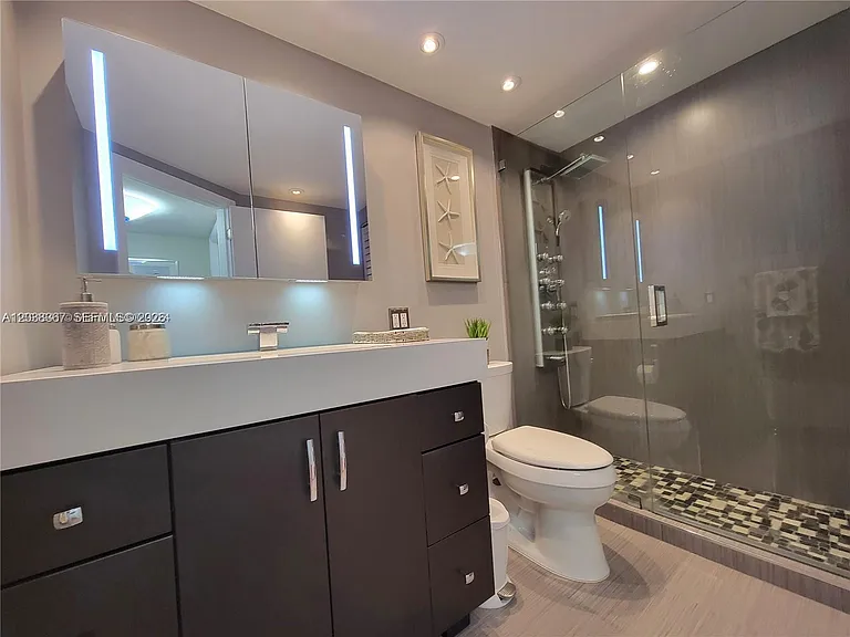 2030 S Ocean Dr #1718 — Photo 12