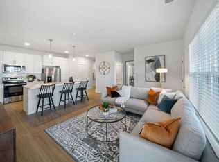 Echelon Oswego, Oswego, IL 60543