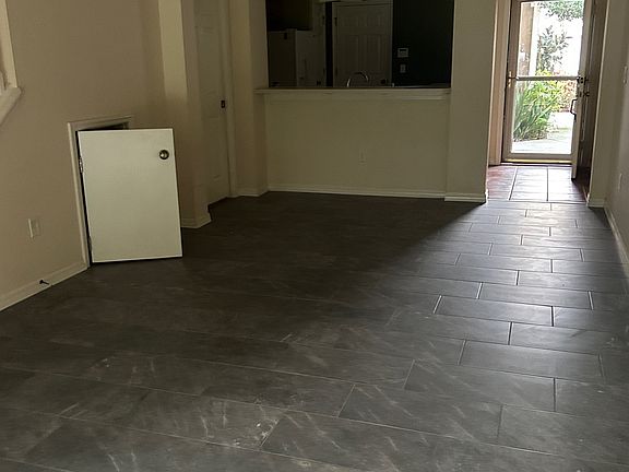 4th image of 11120 Windsor Place Cir
