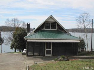 878 Pinesborough Estate Rd, Semora, NC 27343