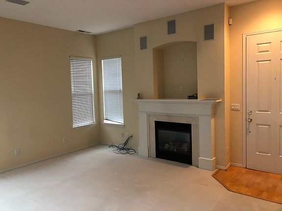 5th image of 6372 NE Rosebay Dr
