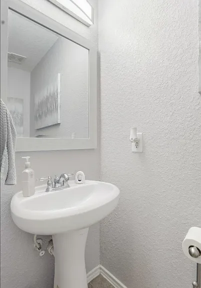 11402 Overland Trail Dr — Photo 19