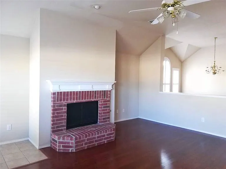 1724 River Oaks Dr — Photo 8