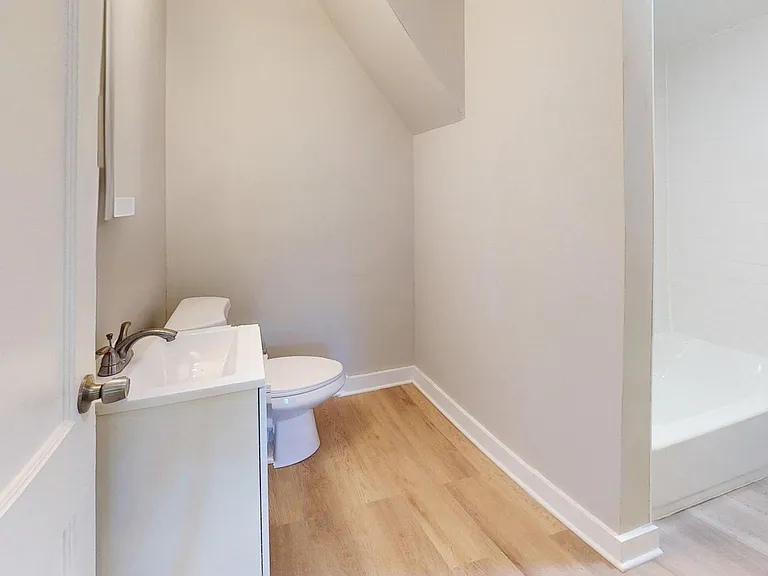 4528 Rainbow Rd — Photo 48