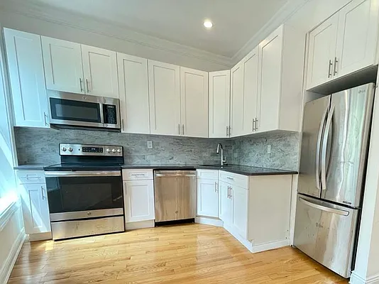 Rented by Silver Line Realty Group NY LLC | media 13