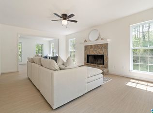 640 Woodhaven Dr, Pinson, AL 35126