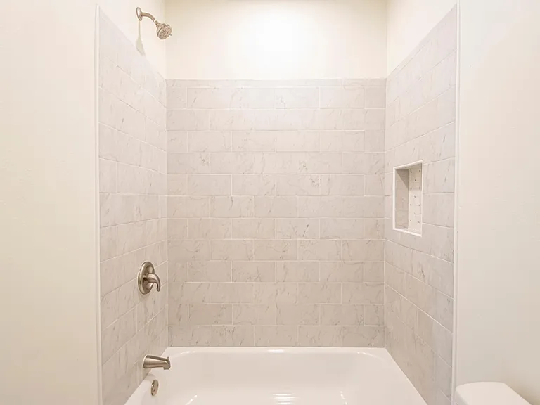 805 Maple St — Photo 16
