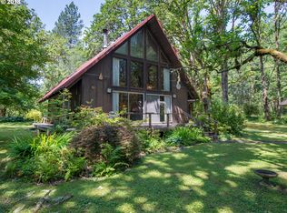 23719 Suttle Rd, Veneta, OR 97487