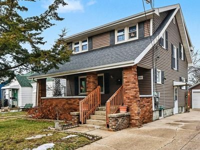 1025 Burton St SE, Grand Rapids, MI, 49507