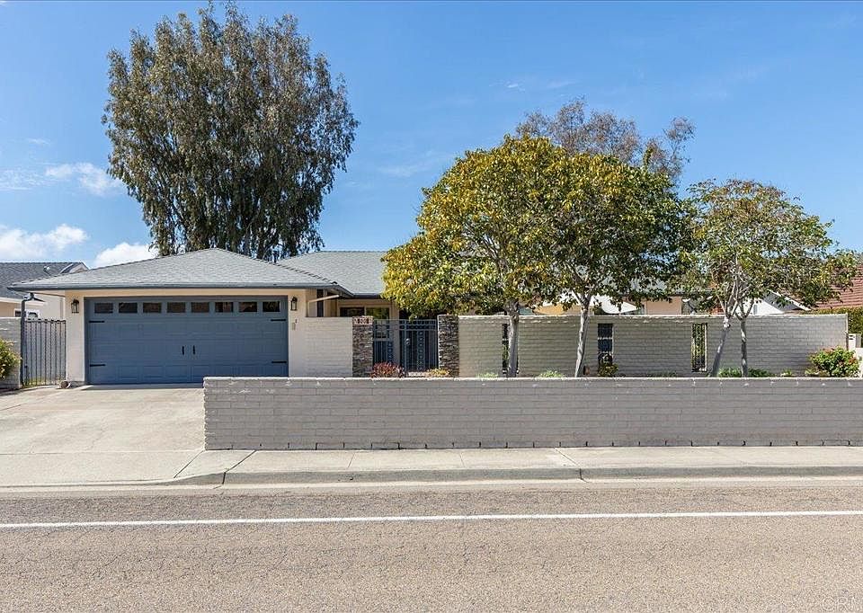 1st image of 1008 La Sombra Dr