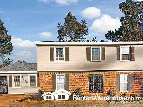 1st image of 2034 Abbey Ln
