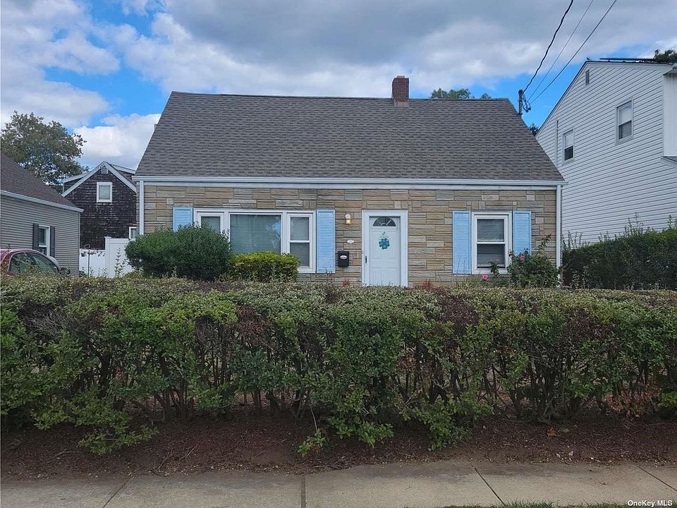 125 Babylon Tpke, Merrick, NY 11566 MLS 3433578 Zillow