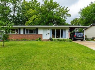 2421 W Adams St, Saint Charles, MO 63301