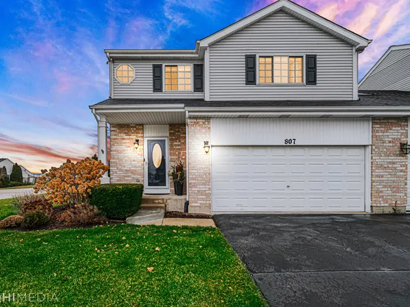 807 Harris Ln, Romeoville, IL 60446