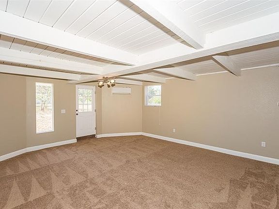 3rd image of 519 Ellerbe Way