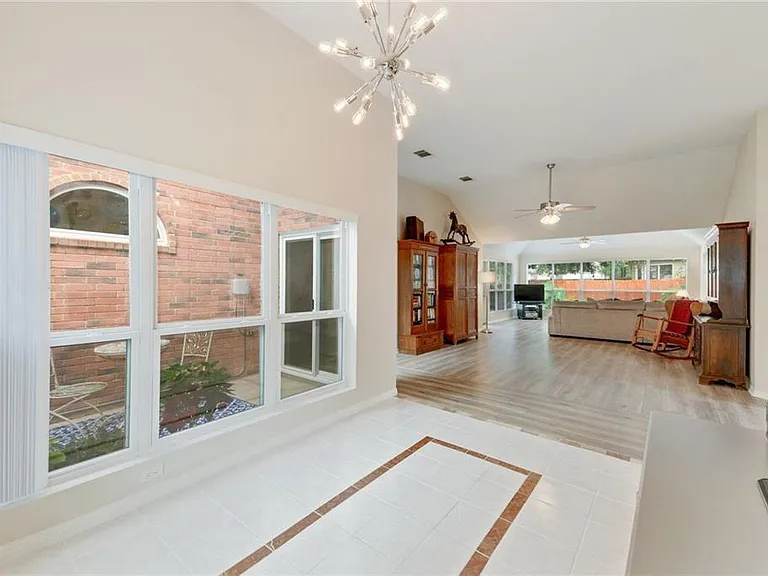 8520 W Potosi Cv — Photo 17
