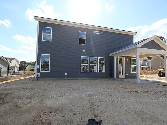 5th image of 601 Blackwood Ct