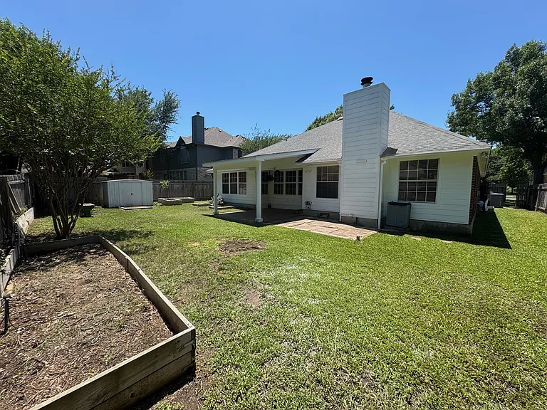 16101 W Dorman Dr — Photo 26