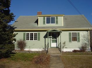 36 Central Ave, Seekonk, MA 02771