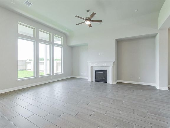 5th image of 7014 Water Glen Ln