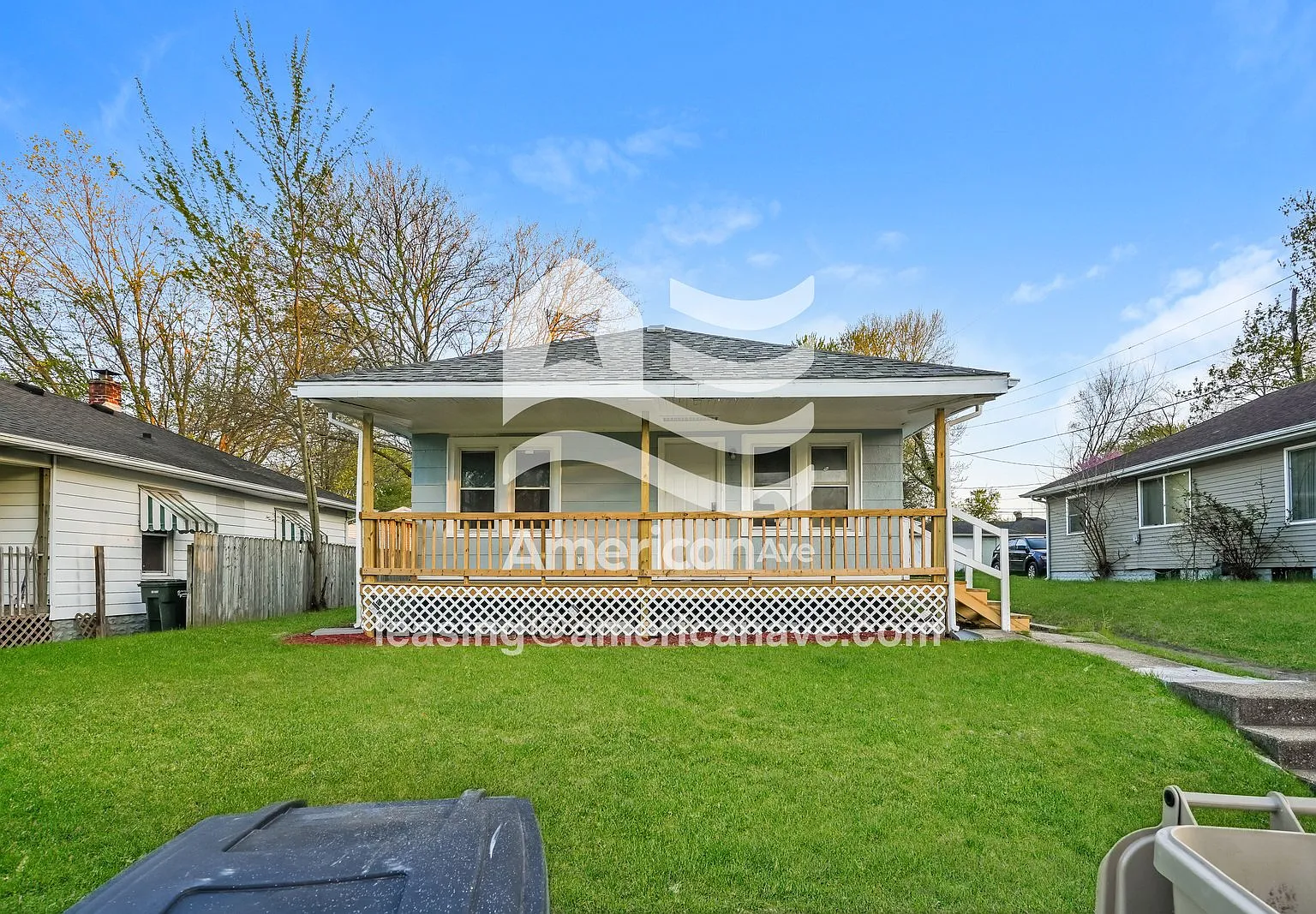 3 bed, 1.0 bath, 1000 sqft, $1,135 — Photo 1