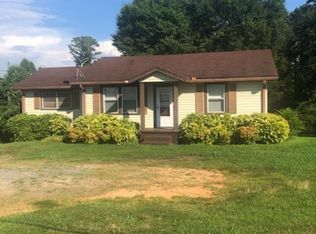 3810 Robinson Rd, Marietta, GA 30068