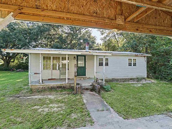 2nd image of 3188 Damon Dr