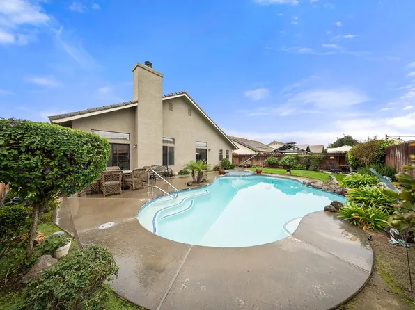 1837 Brookside Dr, Manteca, CA 95336